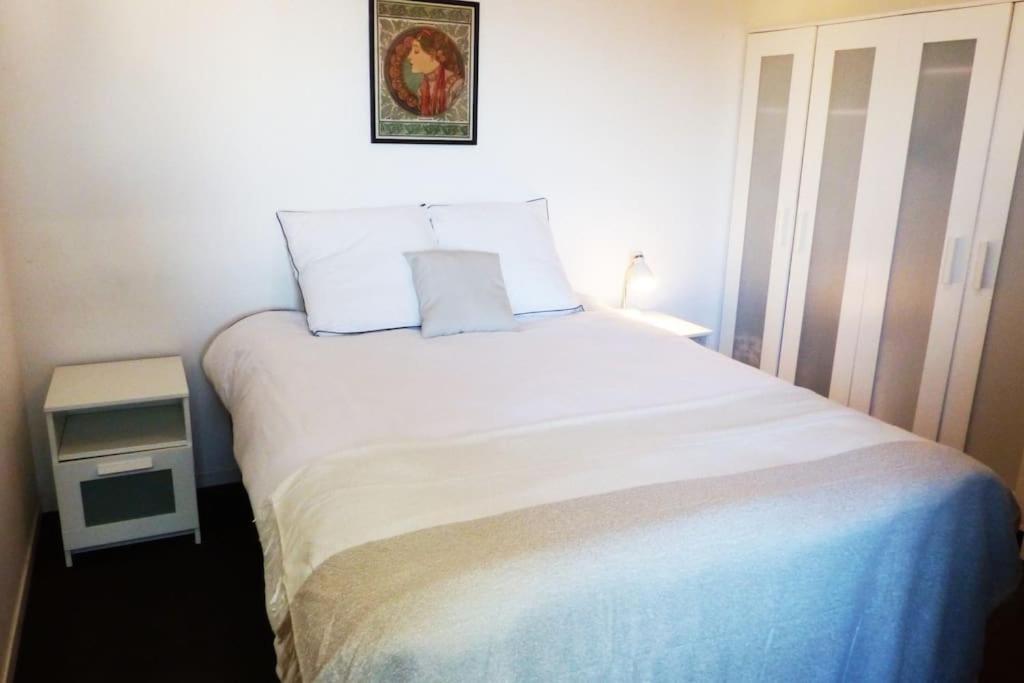 Appartement Proche Chu Avec Balcon Et Parking Lille Zewnętrze zdjęcie