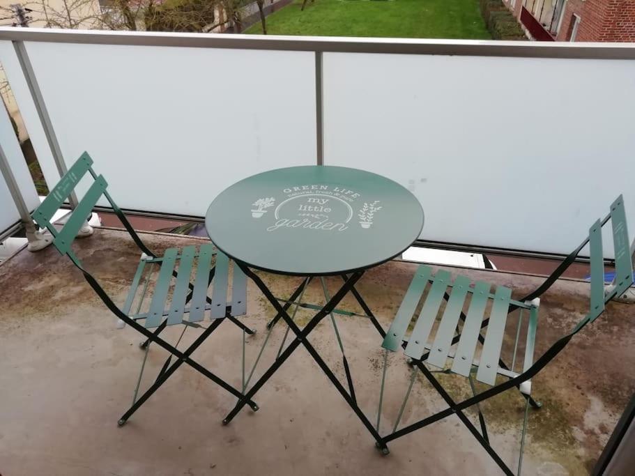 Appartement Proche Chu Avec Balcon Et Parking Lille Zewnętrze zdjęcie